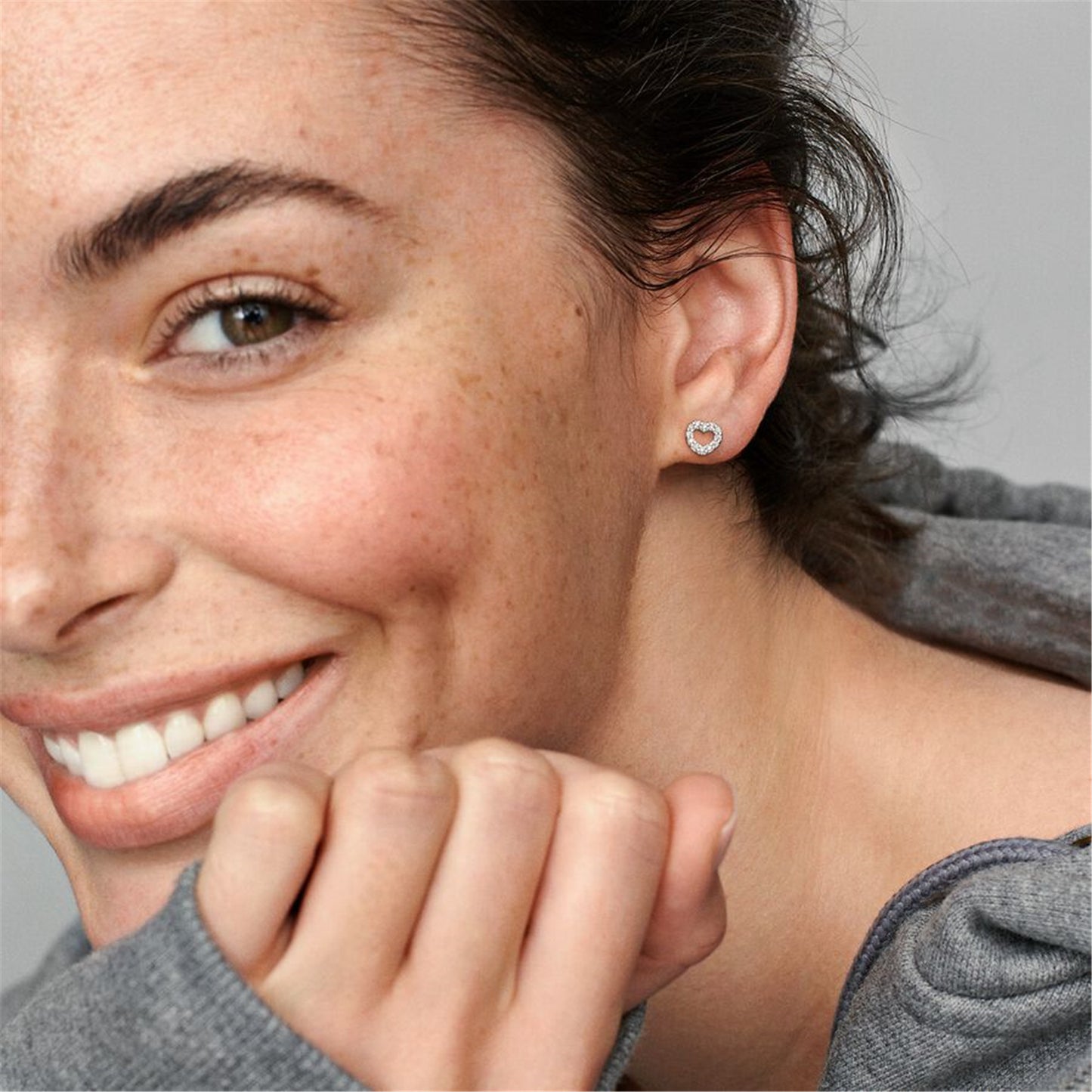 S925 Sterling Silver Open Heart Stud Earrings
