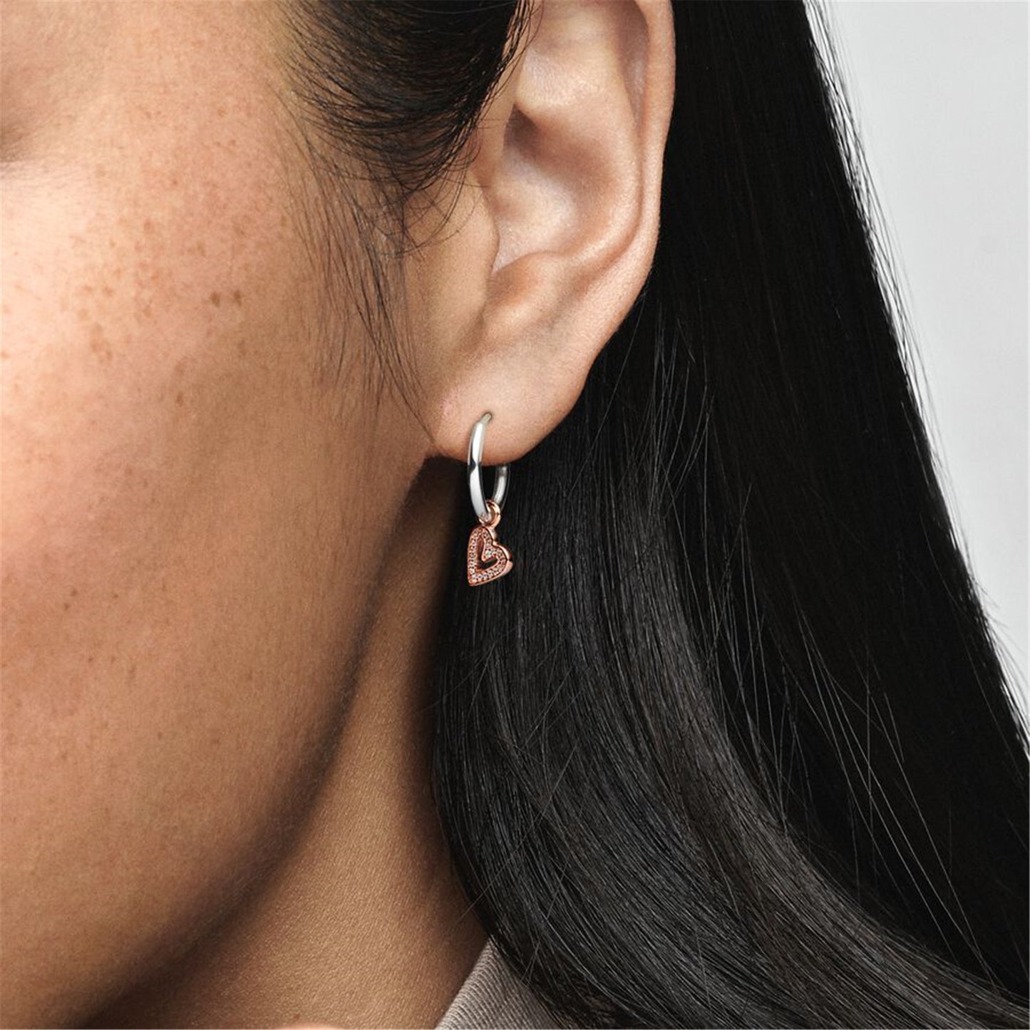 S925 Sterling Silver Sparkling Freehand Heart Hoop Earrings