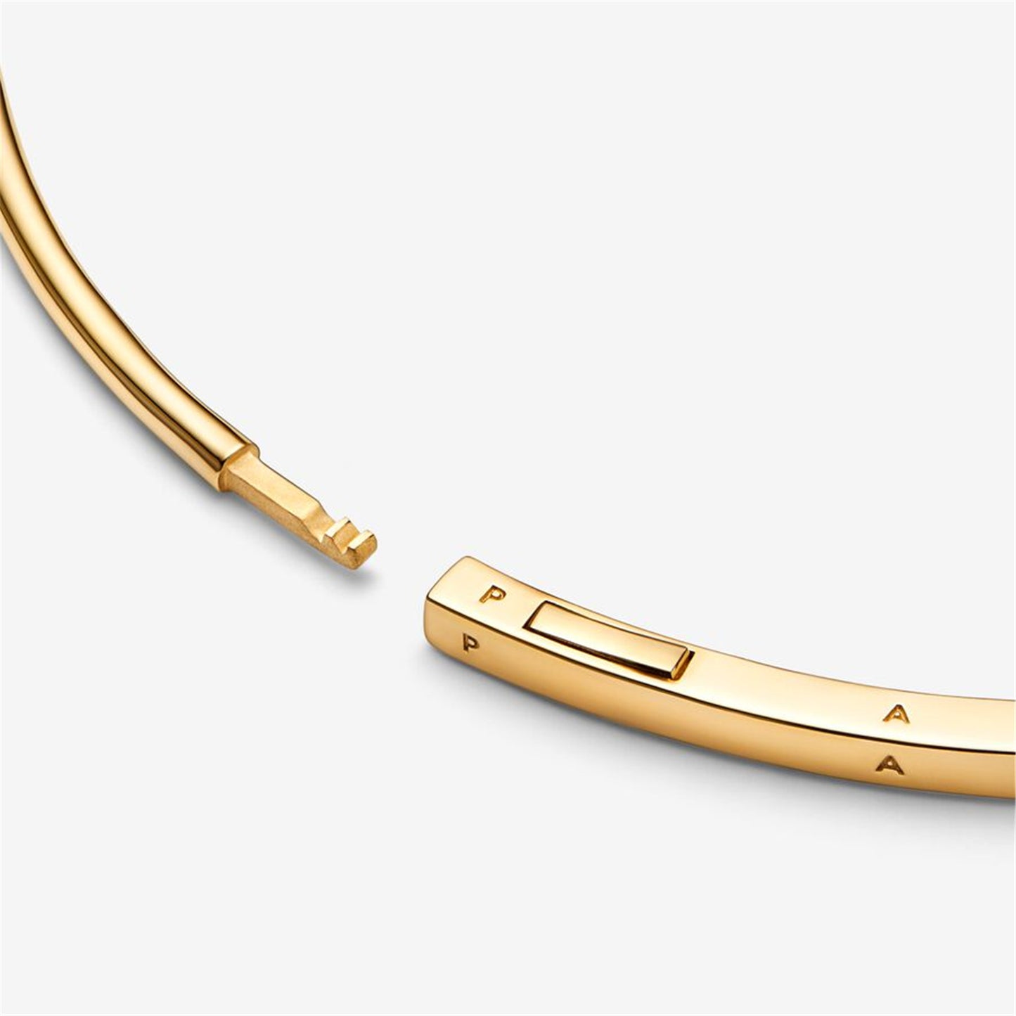 S925 sterling silver Signature I-D Bangle