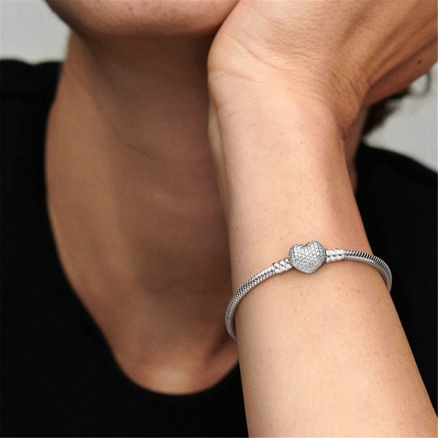 S925 sterling silver Moments Pavé Heart Clasp Snake Chain Bracelet