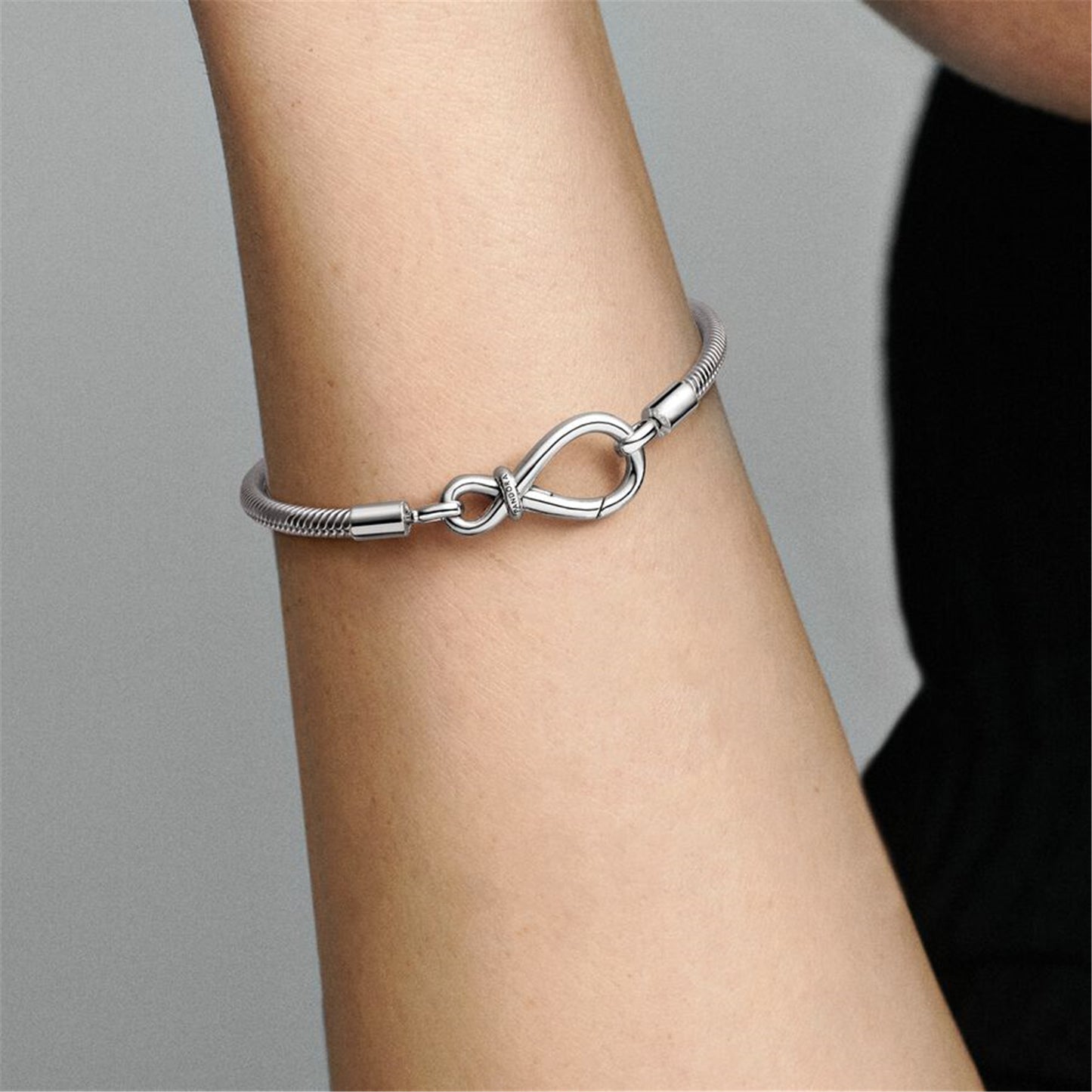 S925 sterling silver Moments Infinity Knot Snake Chain Bracelet