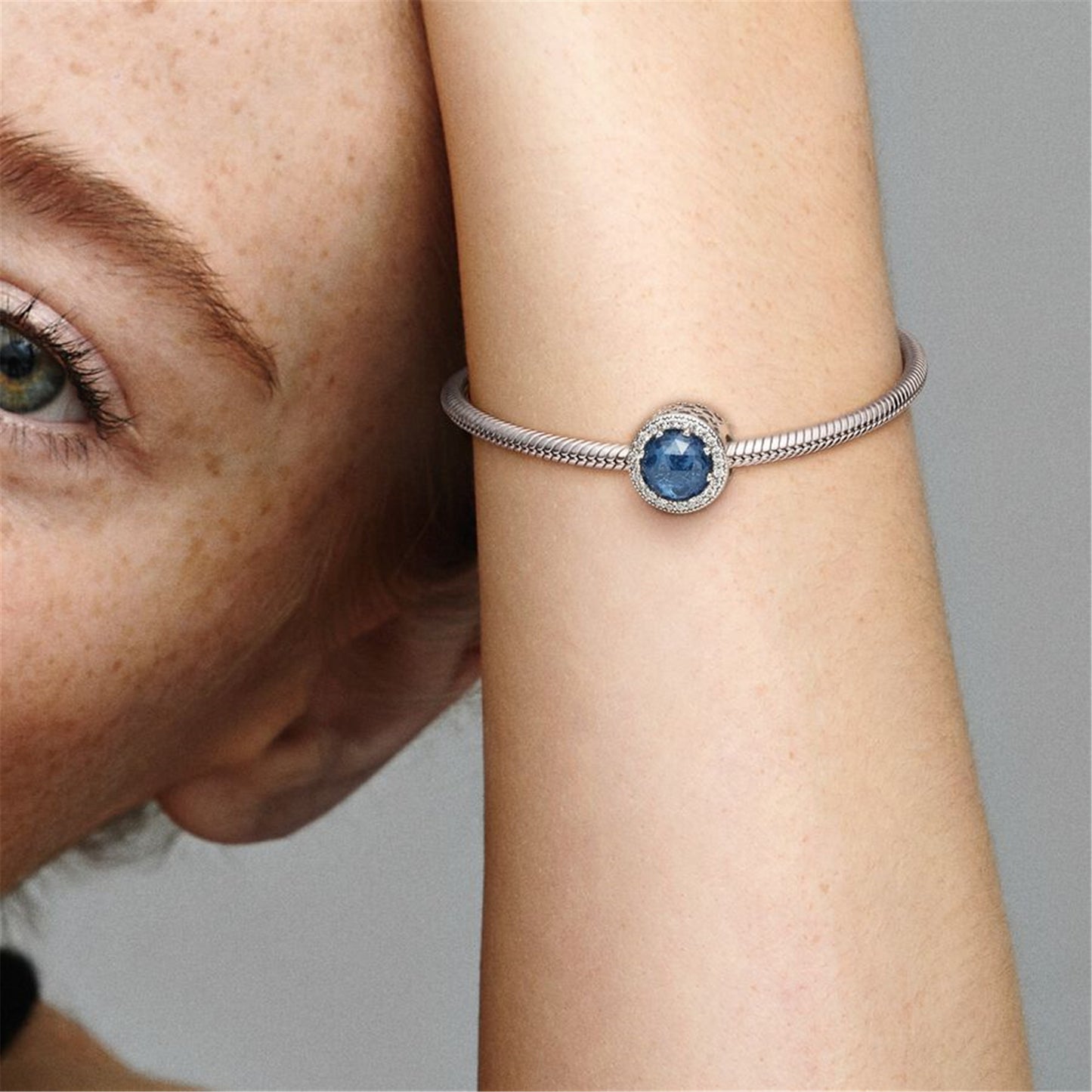 S925 Sterling Silver Sparkling Dark Blue Charm
