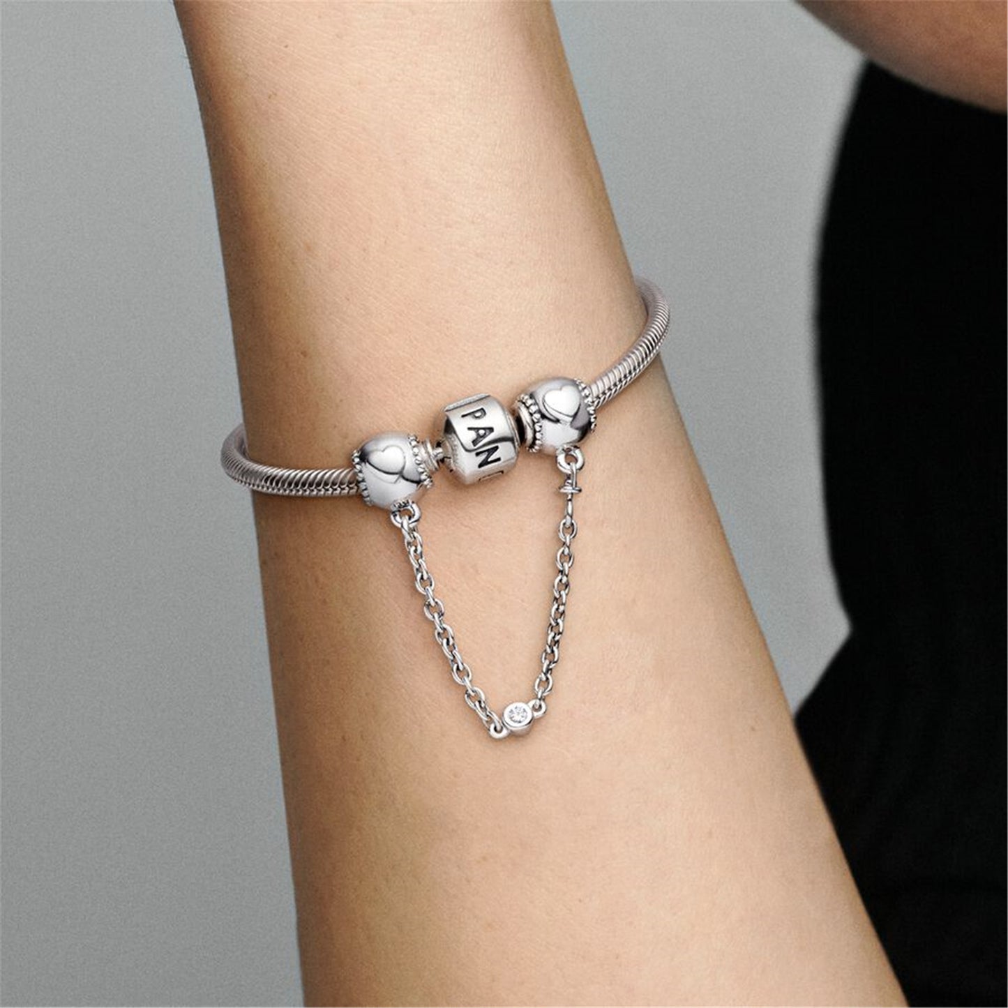 S925 Sterling Silver Embossed Hearts Safety Chain Charm