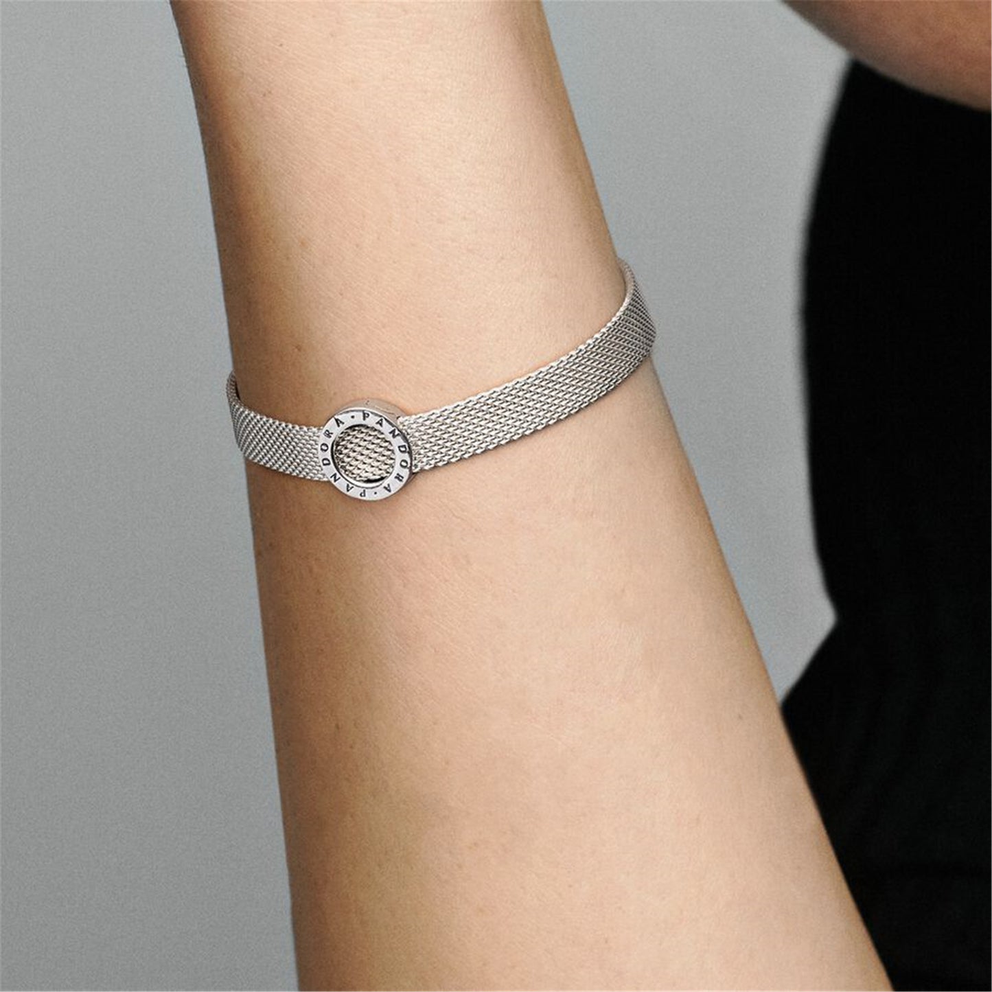S925 Sterling Silver Logo Circle Clip Charm